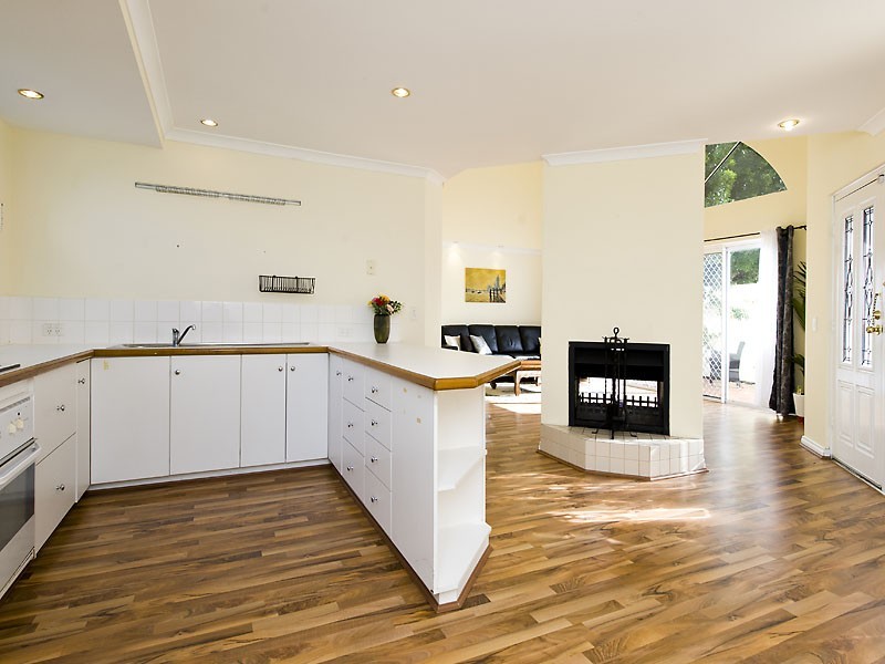 45 Second Avenue, Victoria Park WA 6100