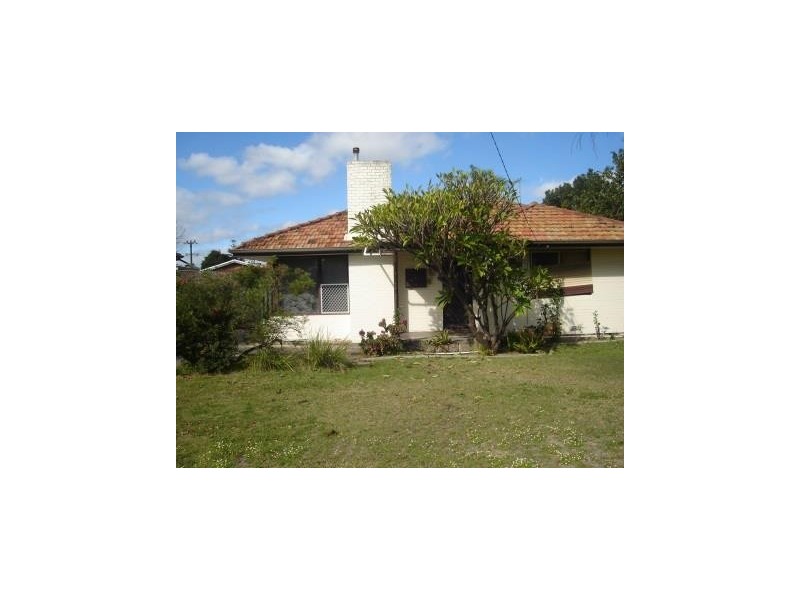 6 Till Street, Cloverdale WA 6105