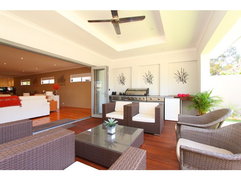 11A Regent Way, Mount Pleasant WA 6153