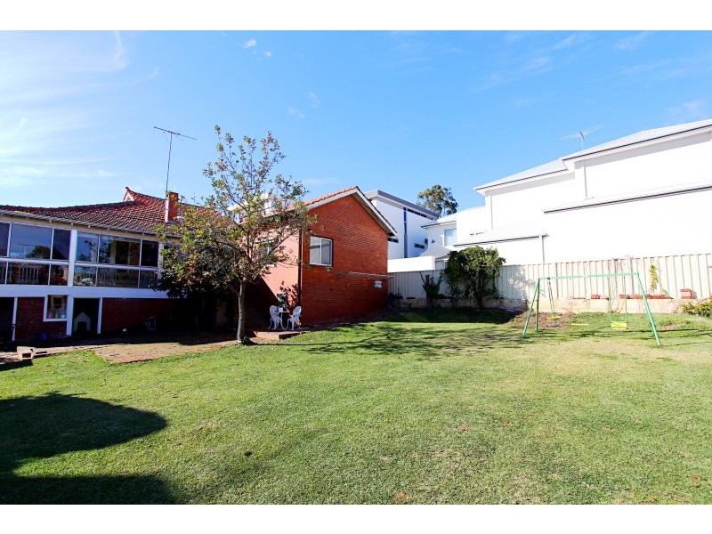 17 Riverview Street, South Perth WA 6151