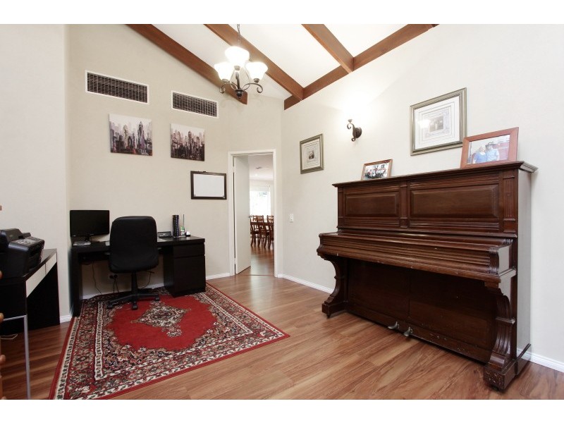 14 Artane Court, Waterford WA 6152