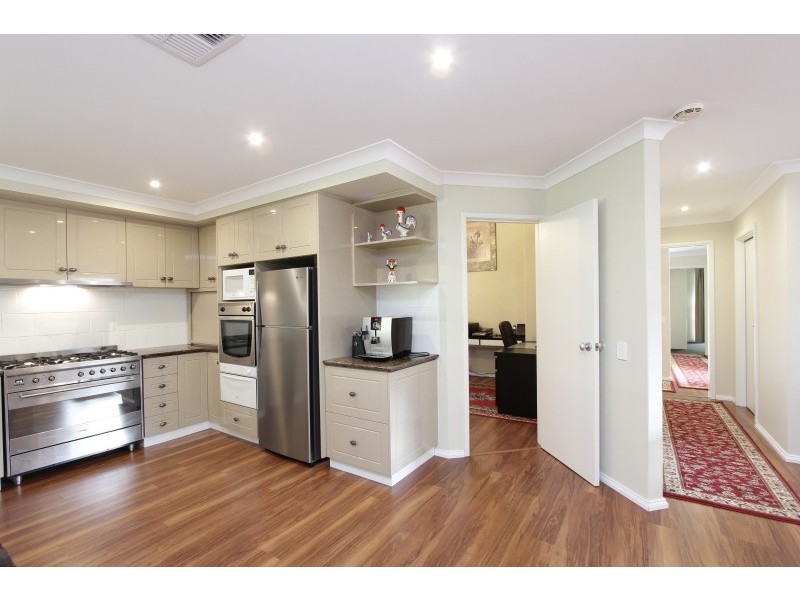 14 Artane Court, Waterford WA 6152