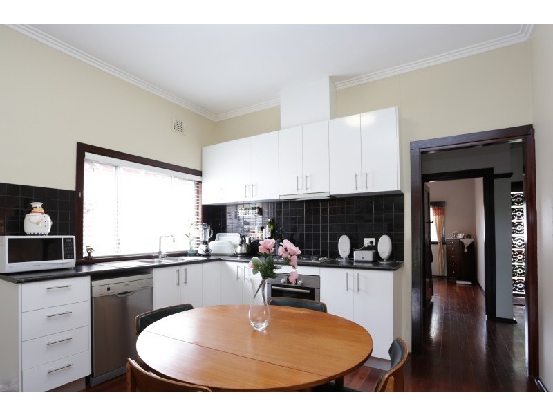 180 Hensman Street, Kensington WA 6151