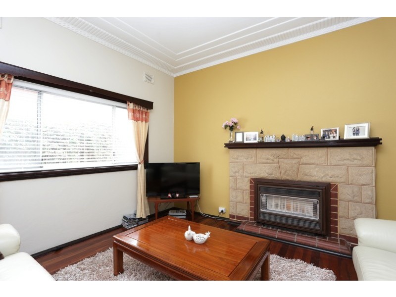 180 Hensman Street, Kensington WA 6151