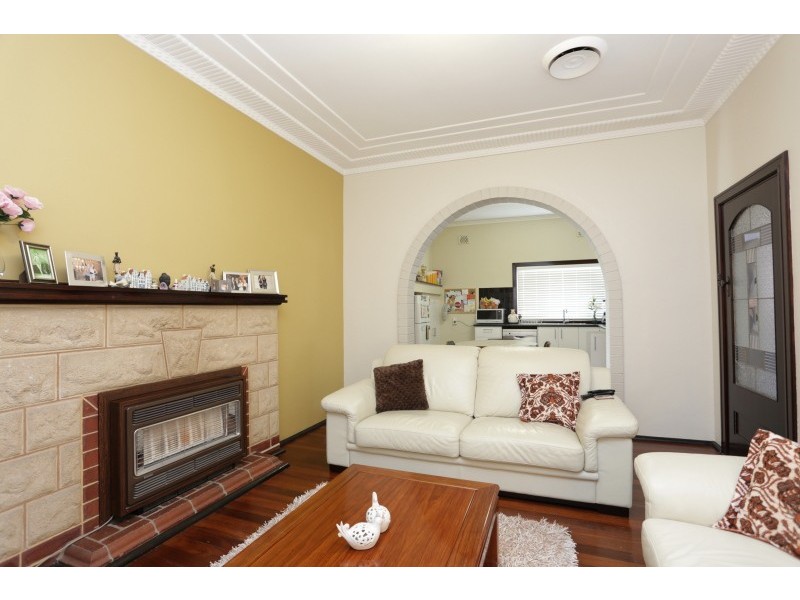 180 Hensman Street, Kensington WA 6151