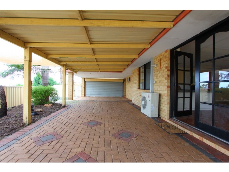 4 Northecut Rise, Parmelia WA 6167