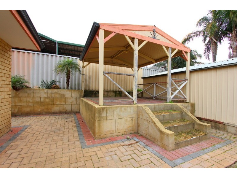 4 Northecut Rise, Parmelia WA 6167