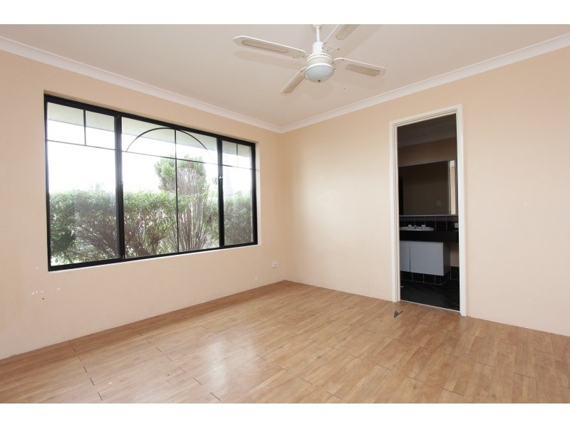 4 Northecut Rise, Parmelia WA 6167