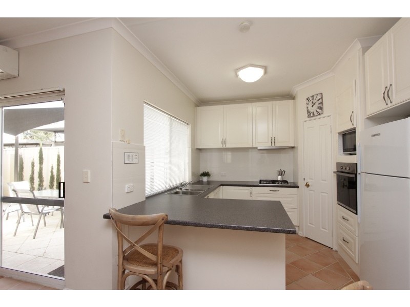 3/47 Mary Street, Como WA 6152