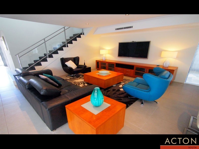 65C Canavan Crescent, Manning WA 6152