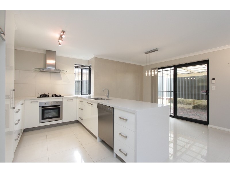 66C Teague Street, Victoria Park WA 6100