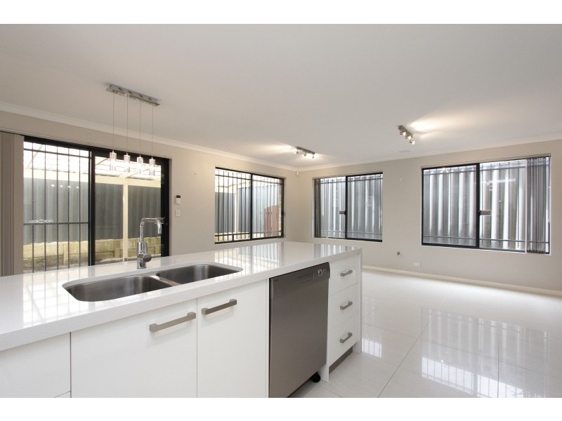 66C Teague Street, Victoria Park WA 6100