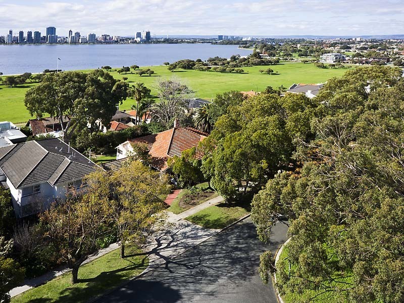 19 Hopetoun Street, South Perth WA 6151