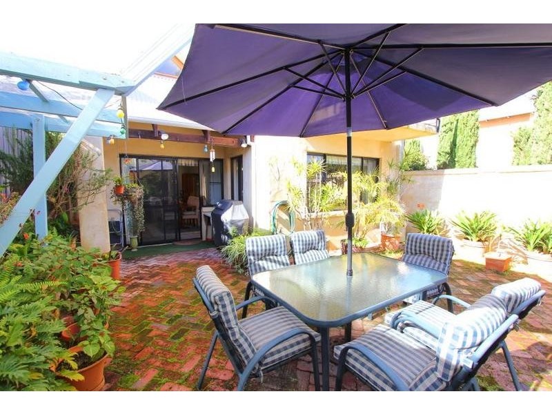 1/33 Banksia Terrace, Kensington WA 6151