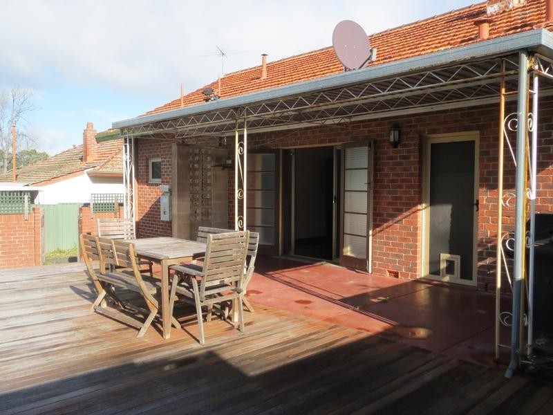 8 Huntingdon Street, East Victoria Park WA 6101