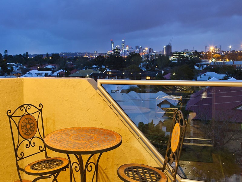 32/12 McMaster Street, Victoria Park WA 6100