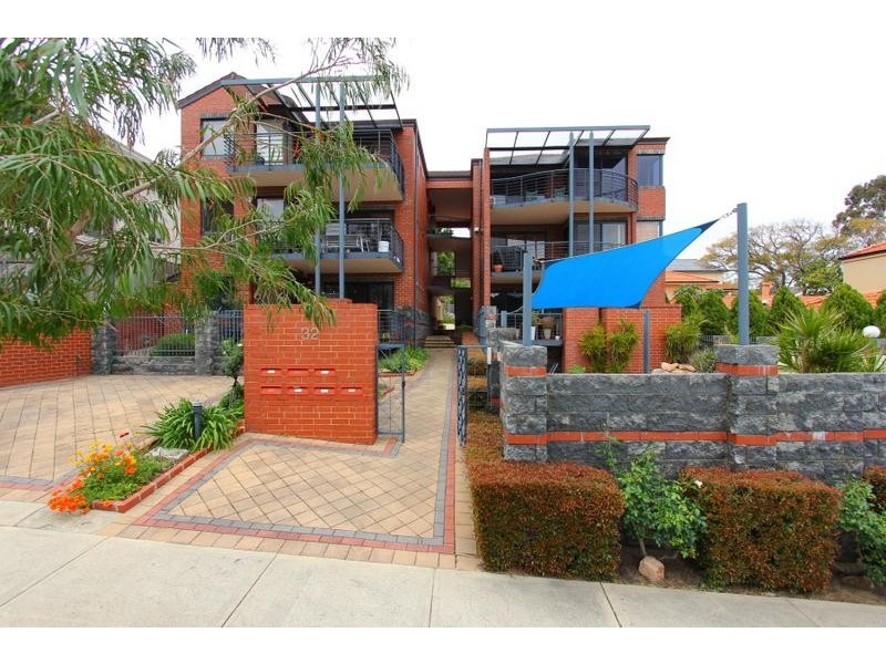 3/32 Onslow Street, South Perth WA 6151