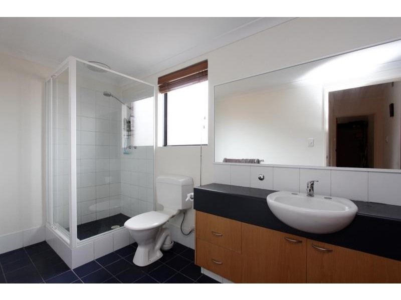 3/32 Onslow Street, South Perth WA 6151