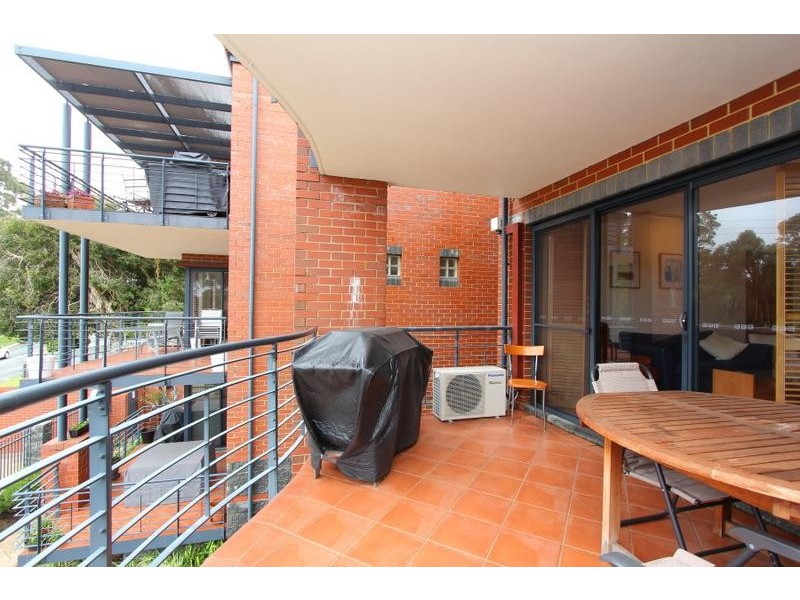 3/32 Onslow Street, South Perth WA 6151