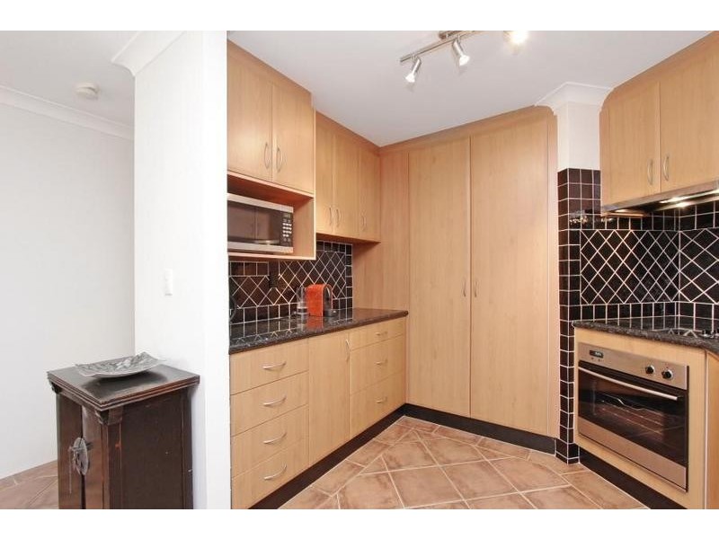 2/61 Elizabeth Street, South Perth WA 6151