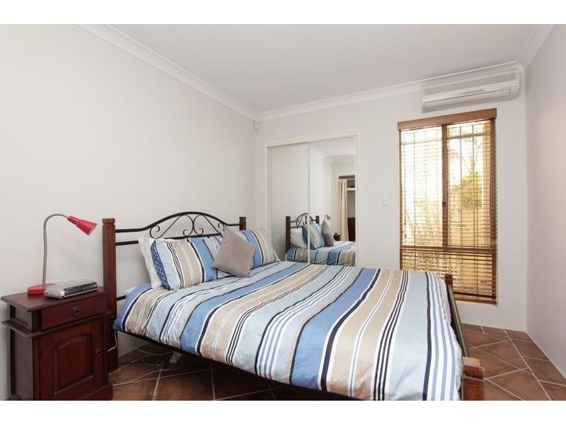 2/61 Elizabeth Street, South Perth WA 6151