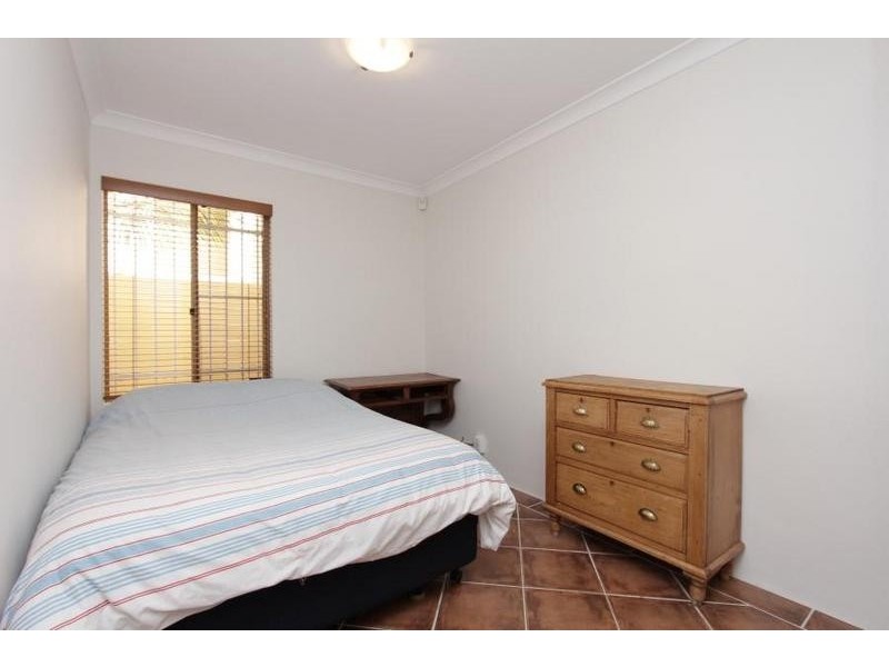 2/61 Elizabeth Street, South Perth WA 6151