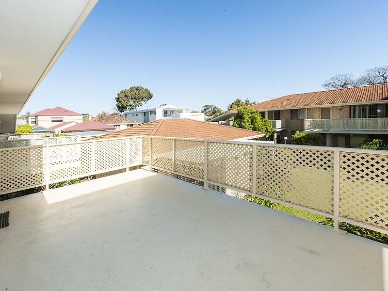 11/68 Coode Street, South Perth WA 6151