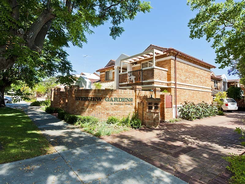 2/7 Riverview Street, South Perth WA 6151