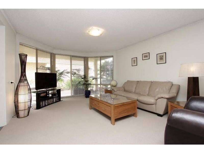 12/68 Coode Street, South Perth WA 6151