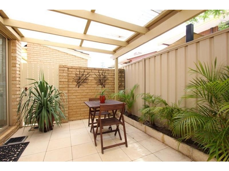 12/68 Coode Street, South Perth WA 6151