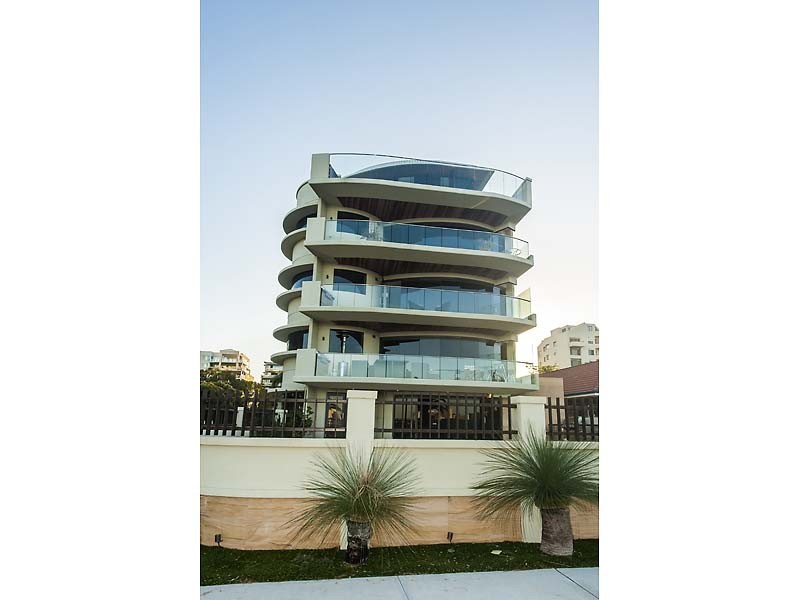 2/17 South Perth Esplanade, South Perth WA 6151