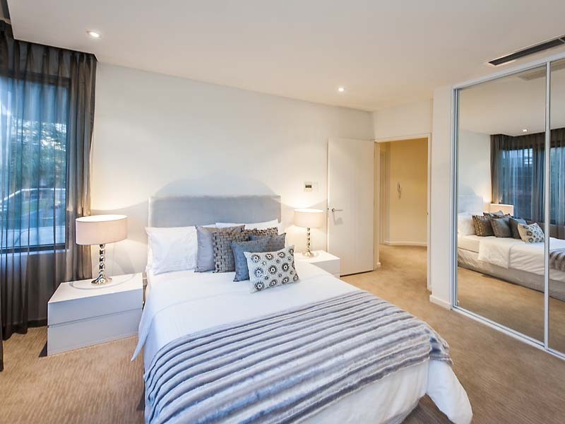 2/17 South Perth Esplanade, South Perth WA 6151