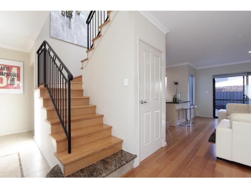3/24 Park Street, Como WA 6152