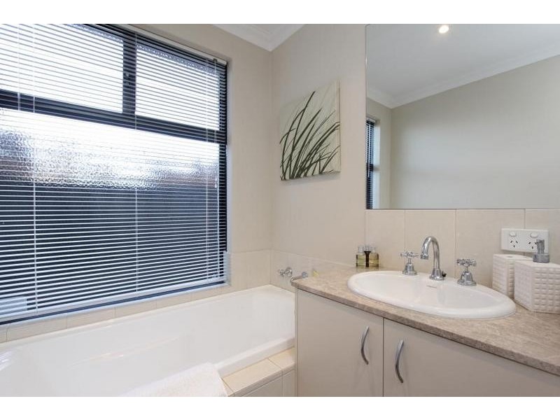 3/24 Park Street, Como WA 6152