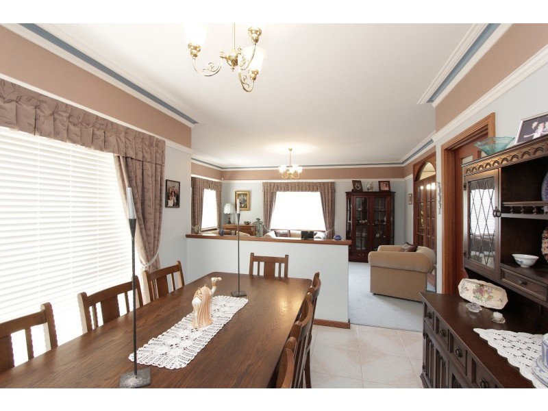 67 Kilkenny Circle, Waterford WA 6152