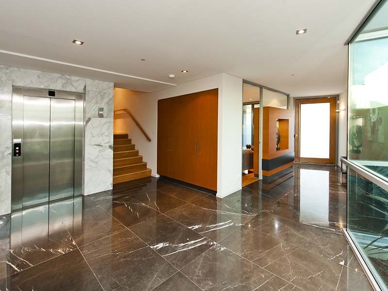 8 Witcomb Place, South Perth WA 6151