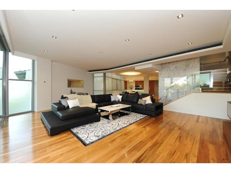 8 Witcomb Place, South Perth WA 6151