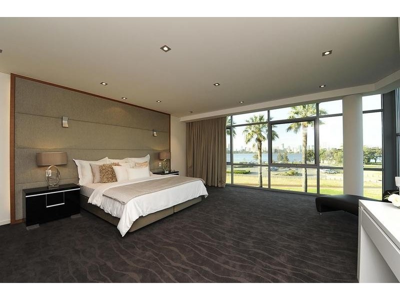 8 Witcomb Place, South Perth WA 6151