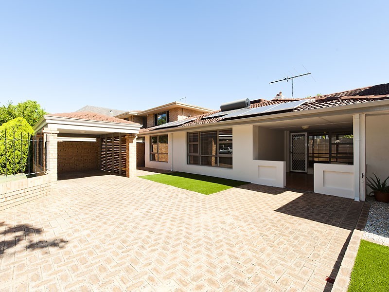 3 Karoo Street, South Perth WA 6151