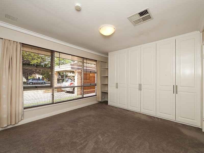 3 Karoo Street, South Perth WA 6151