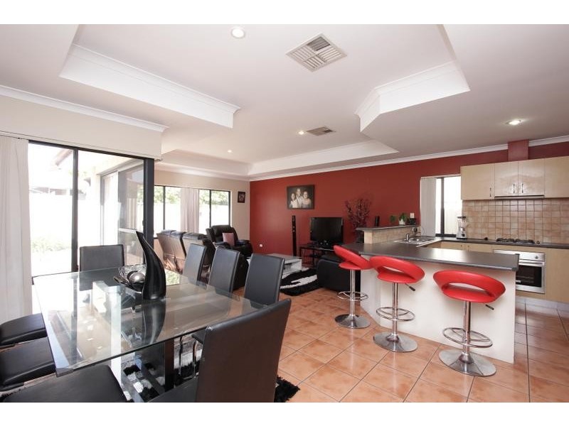 6B Marchamley Street, Carlisle WA 6101