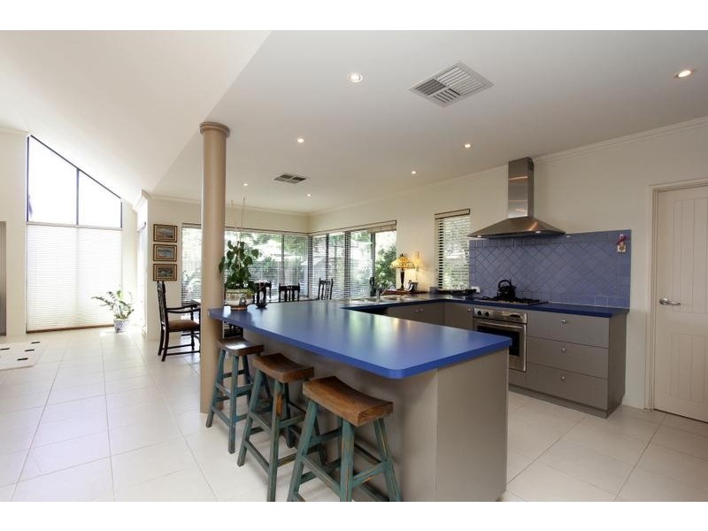 17 Etwell Street, East Victoria Park WA 6101