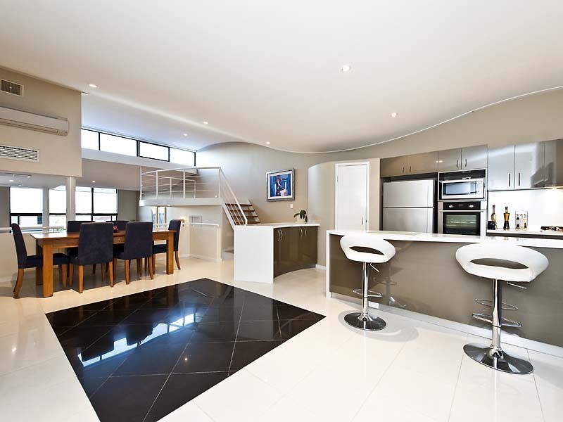 20 Swan Street, South Perth WA 6151