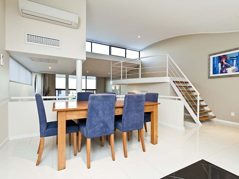 20 Swan Street, South Perth WA 6151