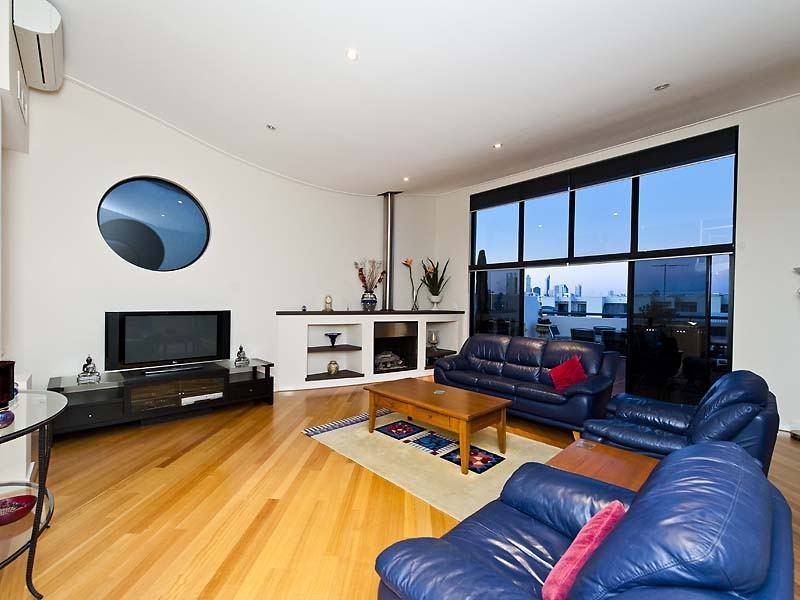 20 Swan Street, South Perth WA 6151