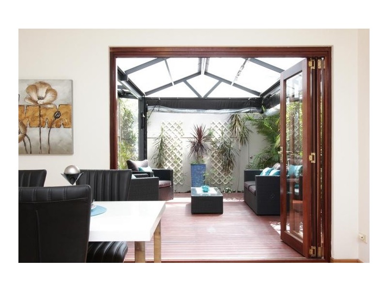 2/20 Stone Street, South Perth WA 6151