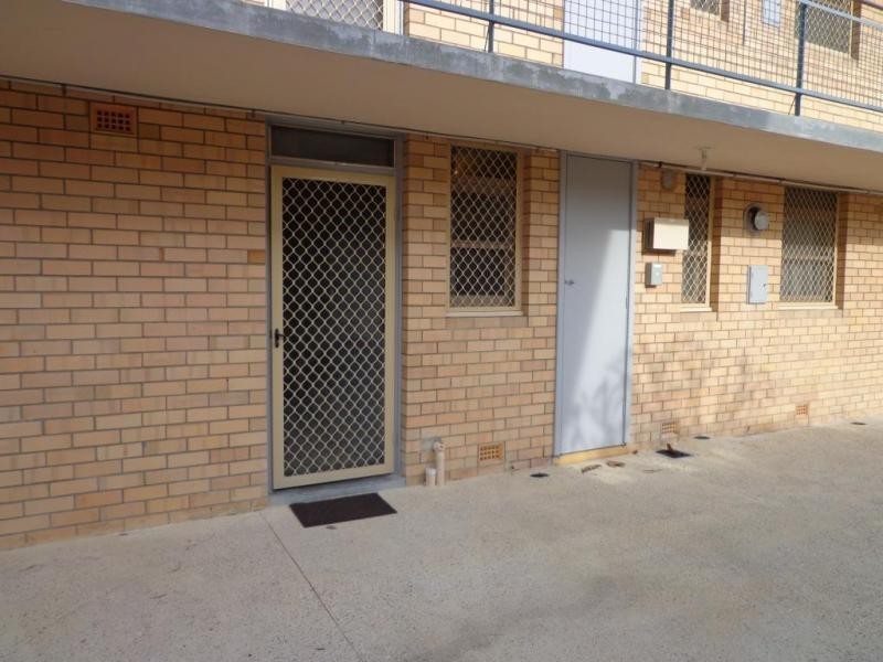 2/28 The Avenue, Crawley WA 6009