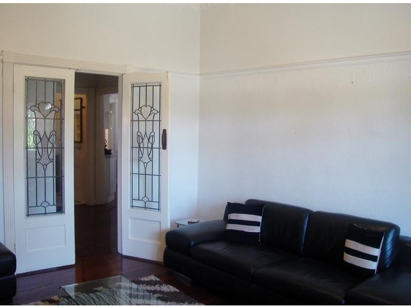 1 Campbell Street, Kensington WA 6151