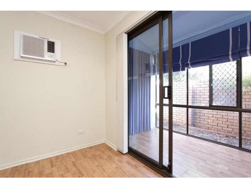 1/148 Coode Street, Como WA 6152