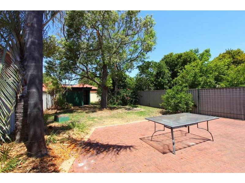 70 Geddes Street, Victoria Park WA 6100